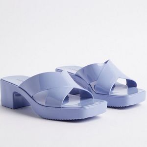 Jelly Criss Cross Heel Sandal (WW)